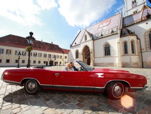 weddings-in-croatia-rent-a-car-oldtimer-car-wedding-planner-antropoti-ford-LTD-(2)